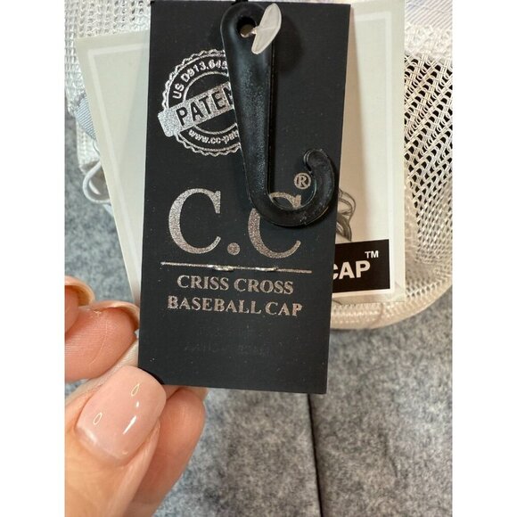 C.C Exclusives Happy Camper Baseball Cap Womens OS White Criss Cross Trucker Hat - Picture 2 of 8